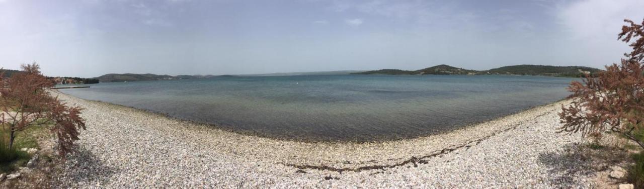 Lipovac Resort Ficus Bilice Dış mekan fotoğraf