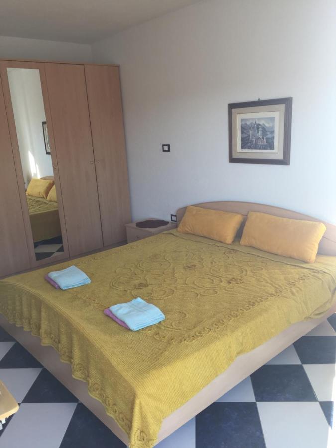 Lipovac Resort Ficus Bilice Dış mekan fotoğraf