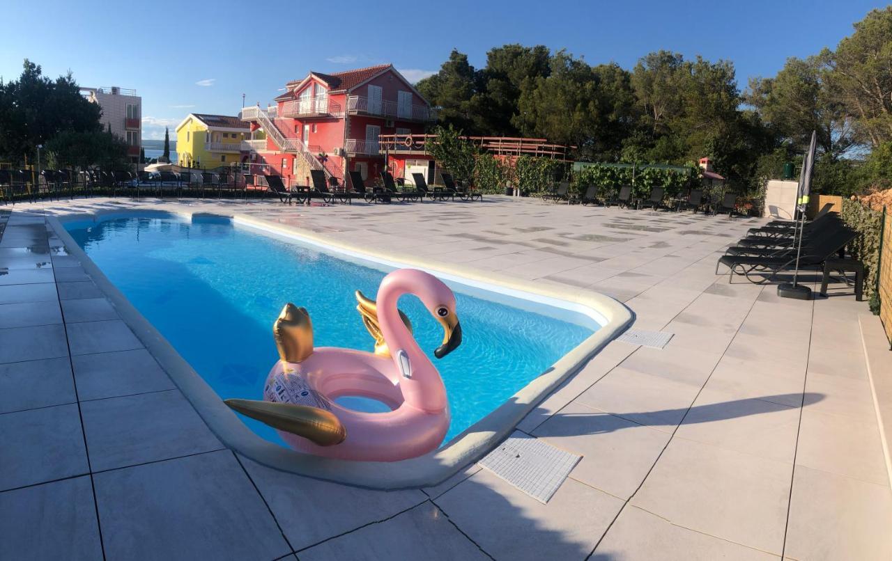 Lipovac Resort Ficus Bilice Dış mekan fotoğraf